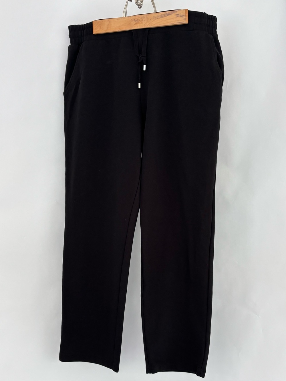 Ladies,  travel/ casual pants, Black ,Drawstring,Large, pockets